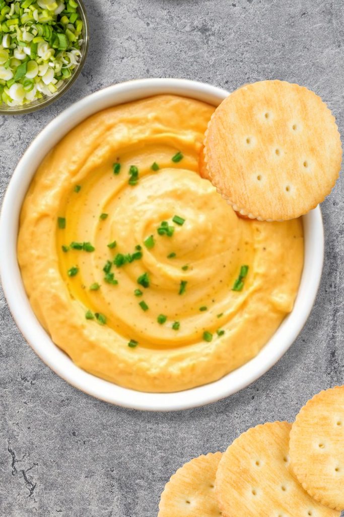 Vegan Cashew Cheese with Crackers